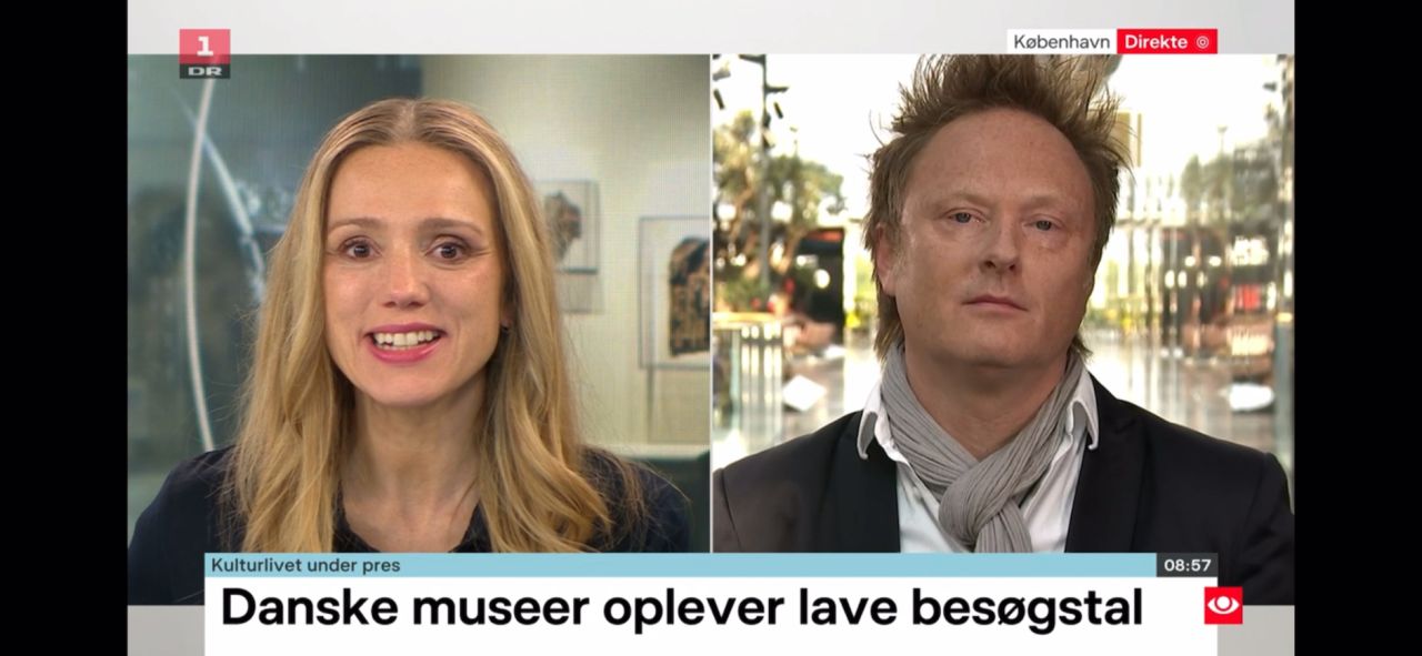 Thomas Geuken live on DR television discussing cultural life